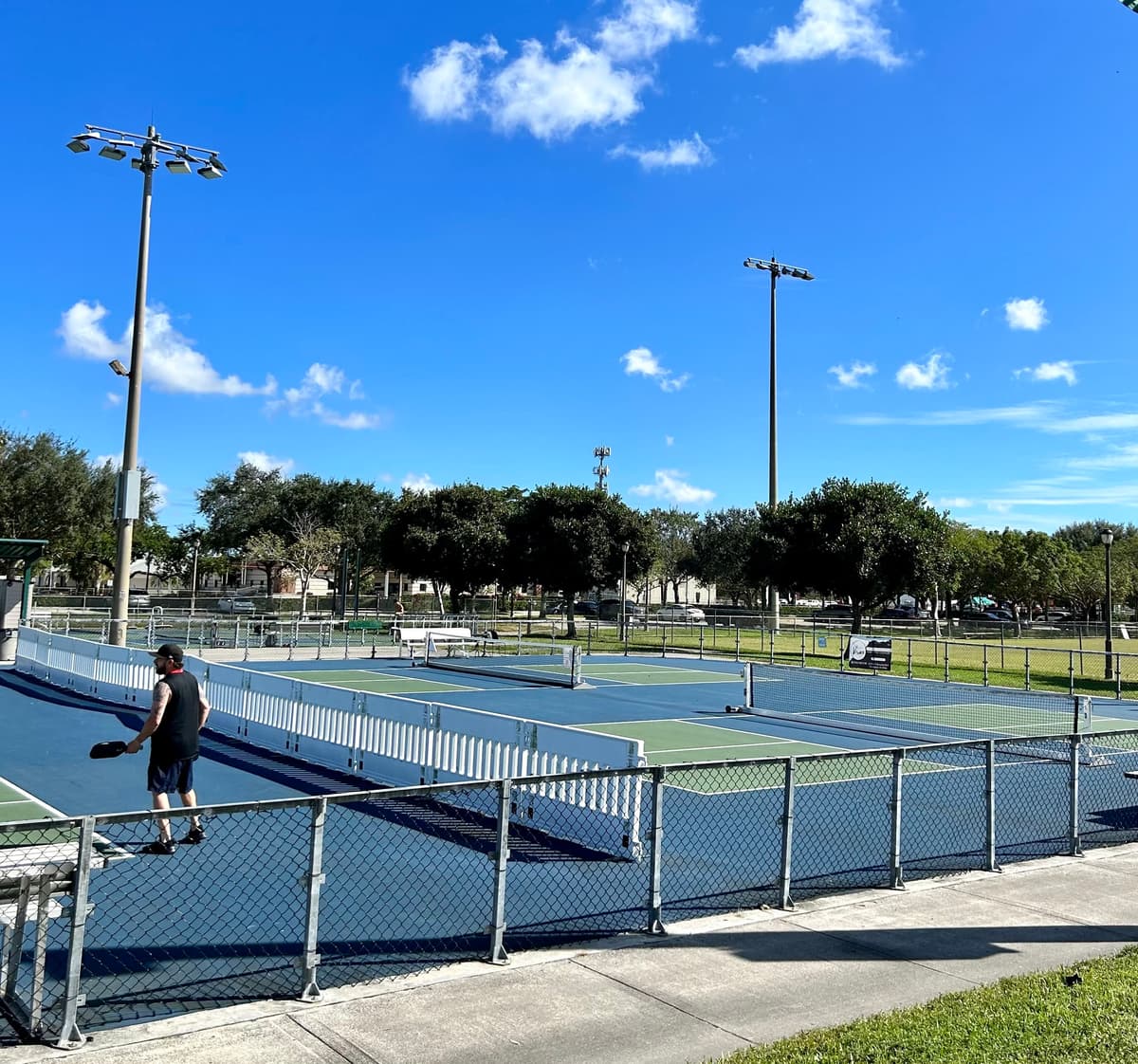 Plantation Central Park pickleball facility in Plantation, FL - photo 2