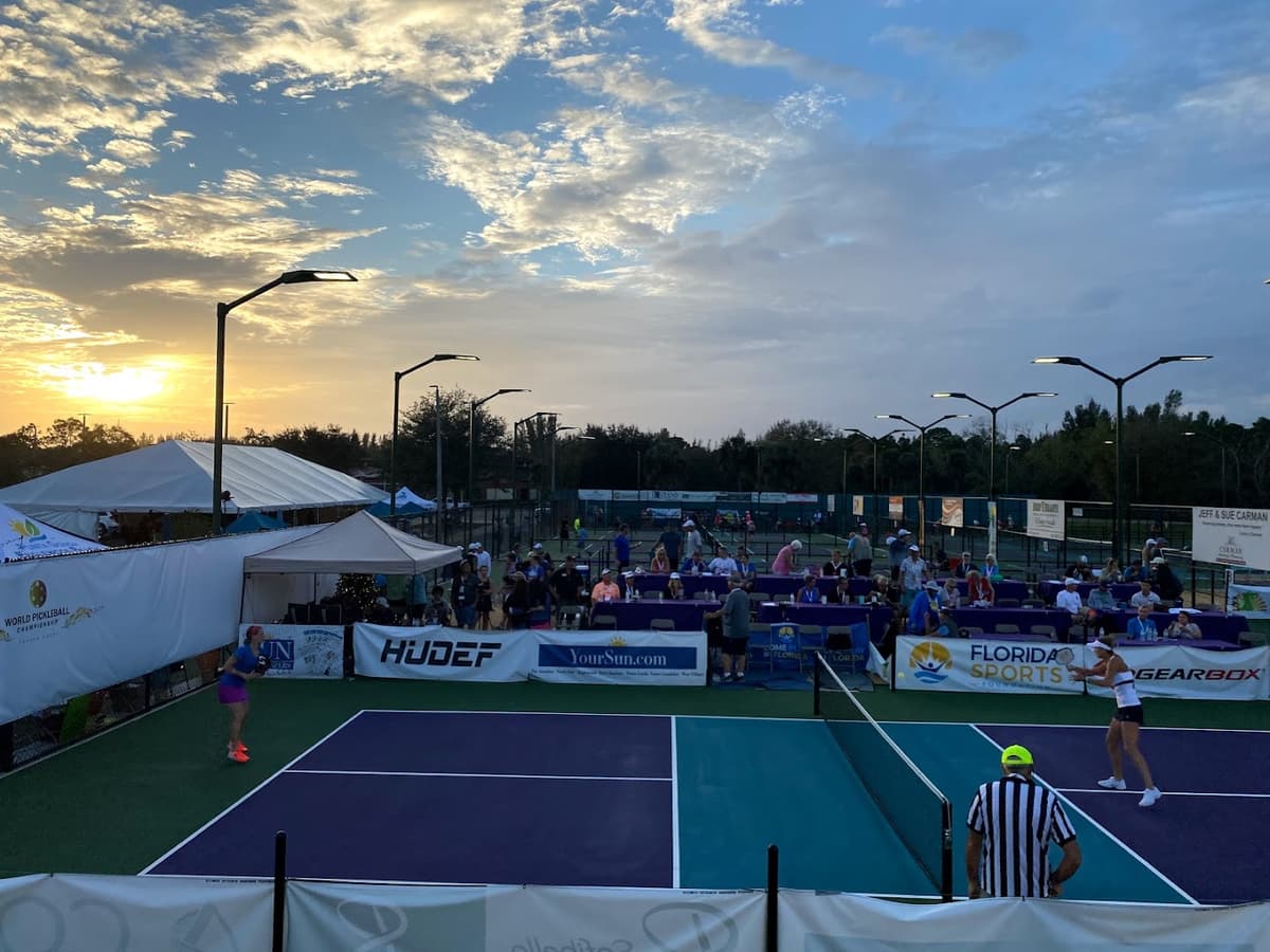 PicklePlex pickleball facility in Punta Gorda, FL - photo 3